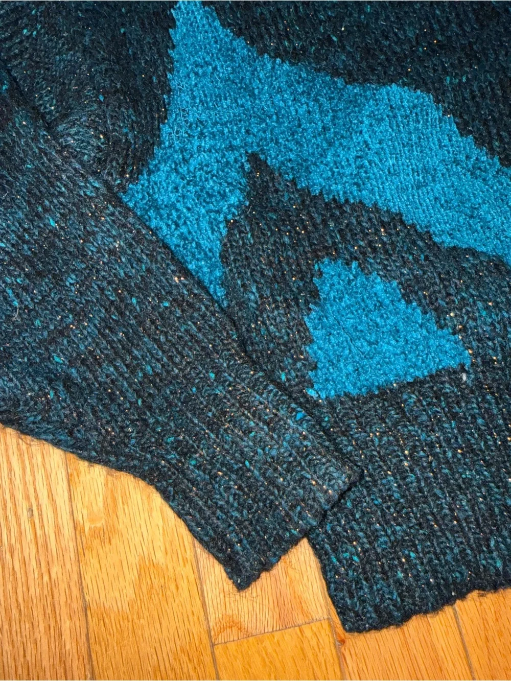 Claiborne Teal and Black Chevron Crewneck Sweater